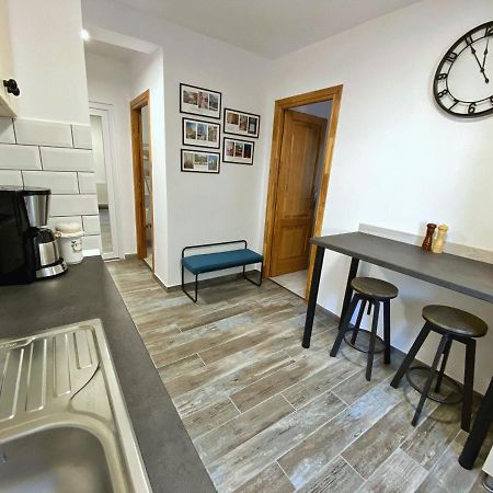 Highland Home - Cozy Apartments Near City Center Oradea Exteriér fotografie